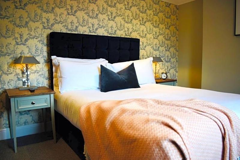 Devonport Hotel image