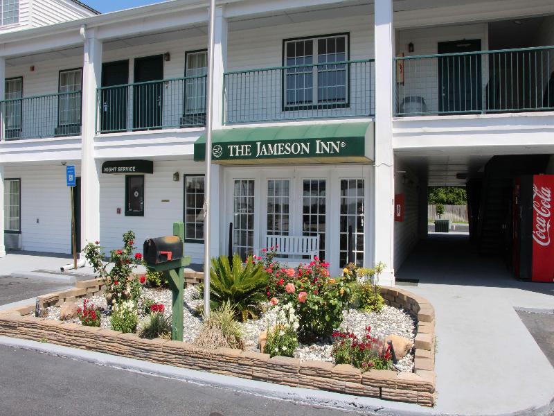 Jameson Inn Douglas image