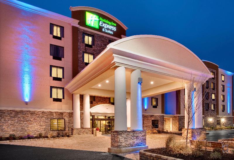 Holiday Inn Express & Suites Williamsport