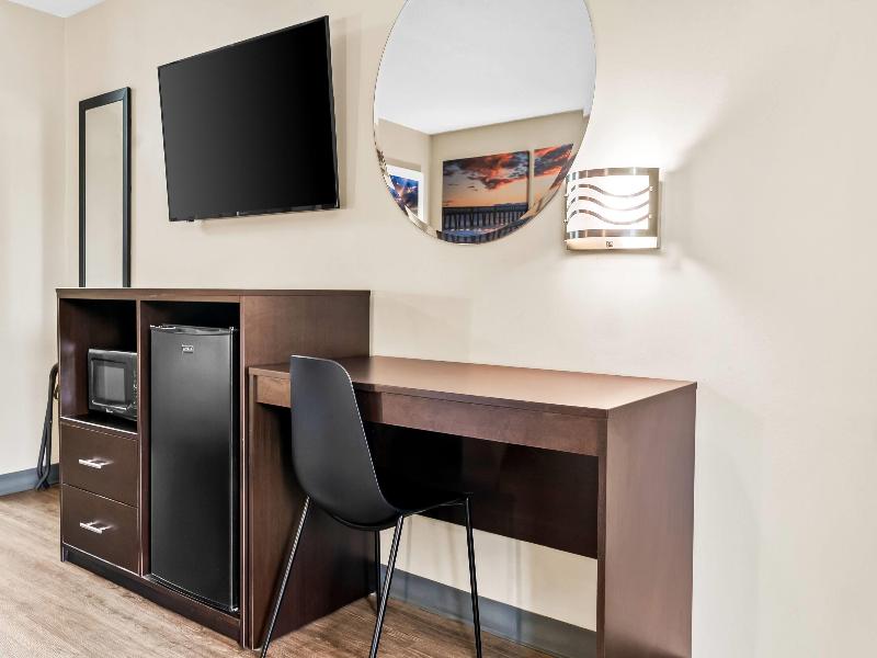 Days Inn by Wyndham Spartanburg image