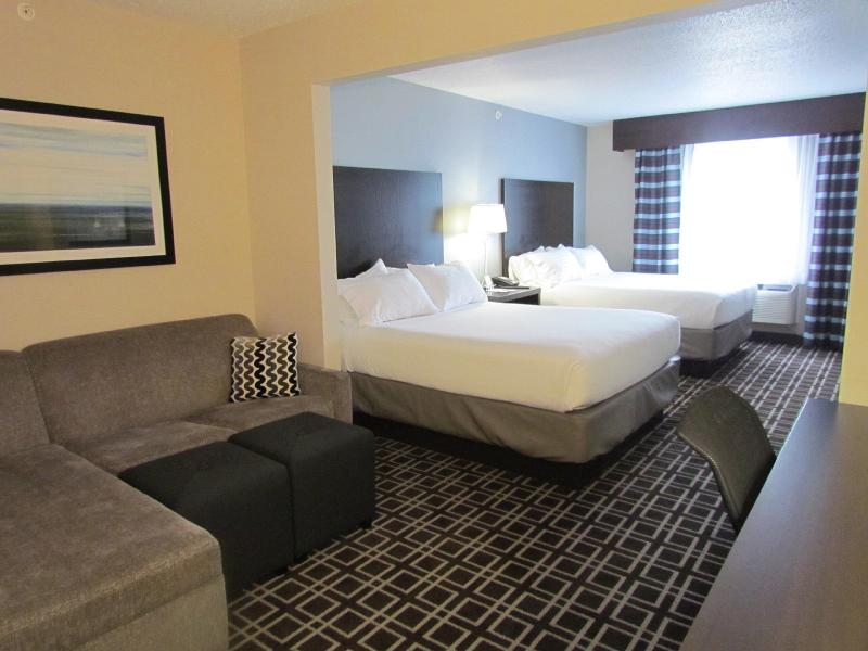 Holiday Inn Express Le Claire Riverfront - Davenpo