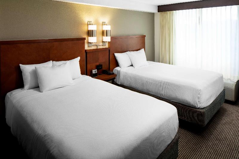 Hyatt Place Dallas/Park Central image
