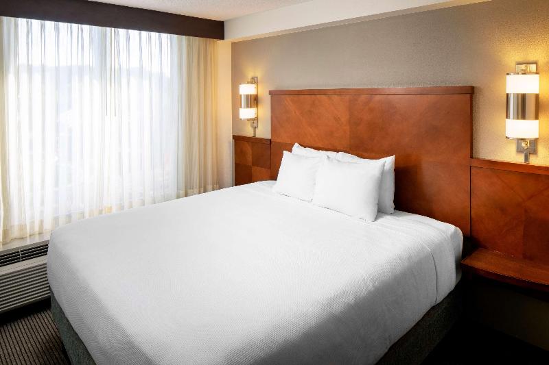 Hyatt Place Dallas/Park Central image