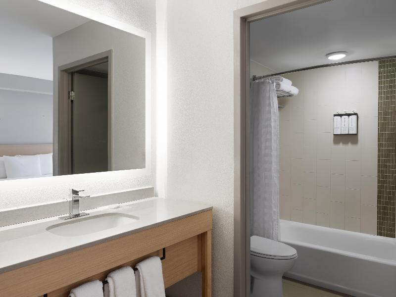 Hyatt Place Dallas/Park Central image