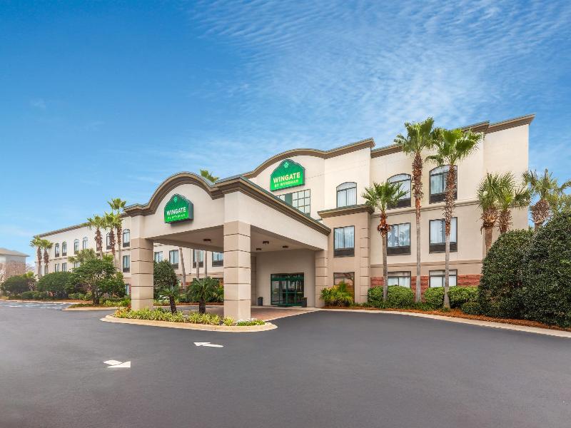 Wingate By Wyndham Destin image