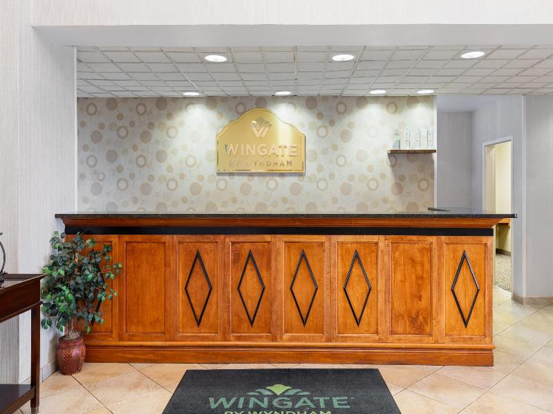 Wingate By Wyndham Destin image