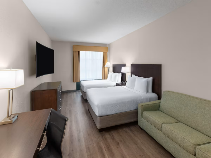 Wingate By Wyndham Destin image