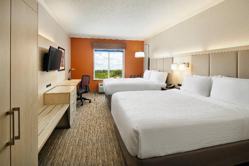 Holiday Inn Express & Suites Bonifay image