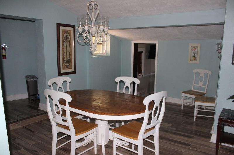 Daytona Shoreline All-Suites Inn — photo 136