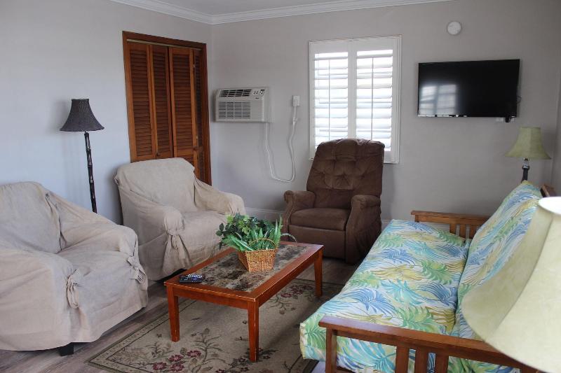Daytona Shoreline All-Suites Inn — photo 14