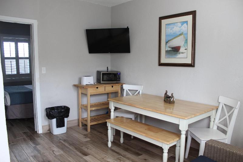 Daytona Shoreline All-Suites Inn — photo 9