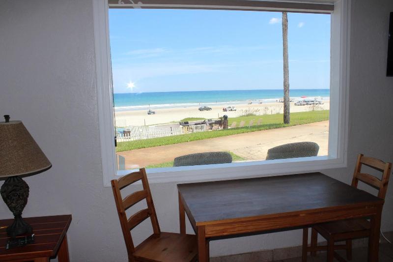 Daytona Shoreline All-Suites Inn — photo 33