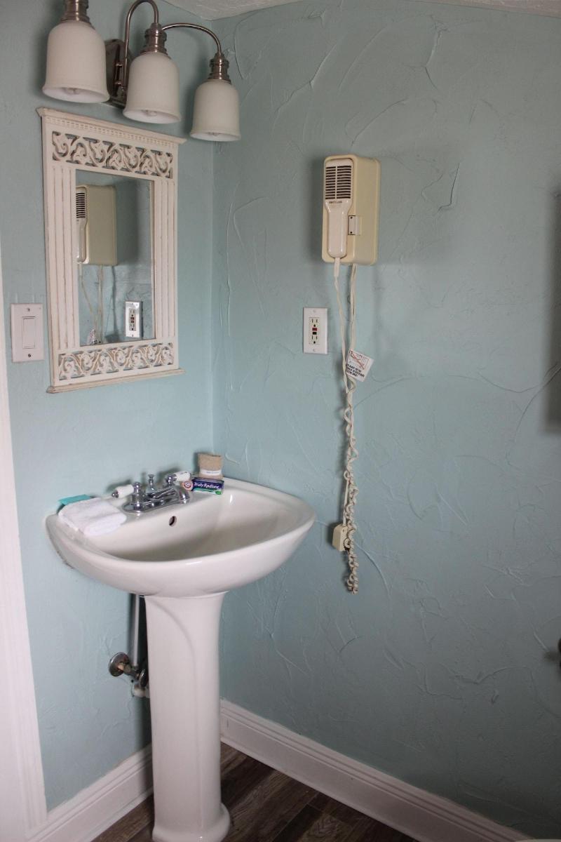 Daytona Shoreline All-Suites Inn — photo 42