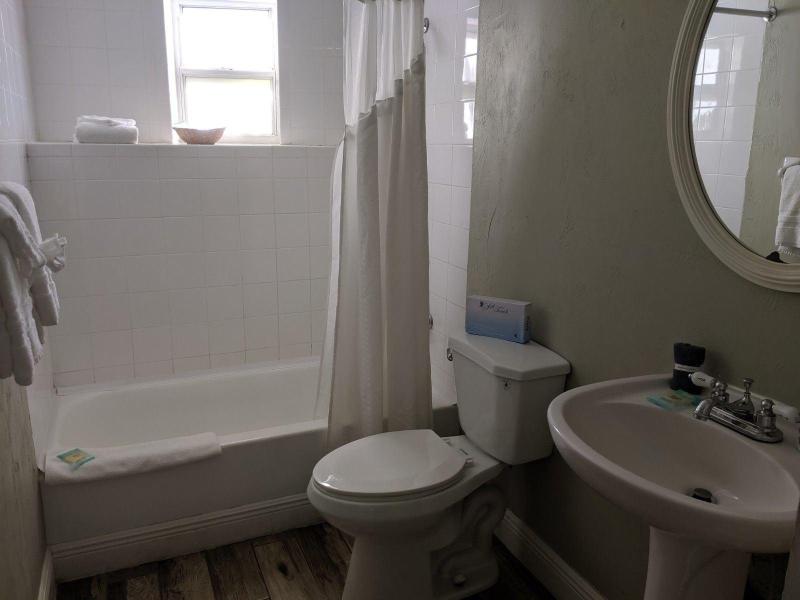 Daytona Shoreline All-Suites Inn — photo 46