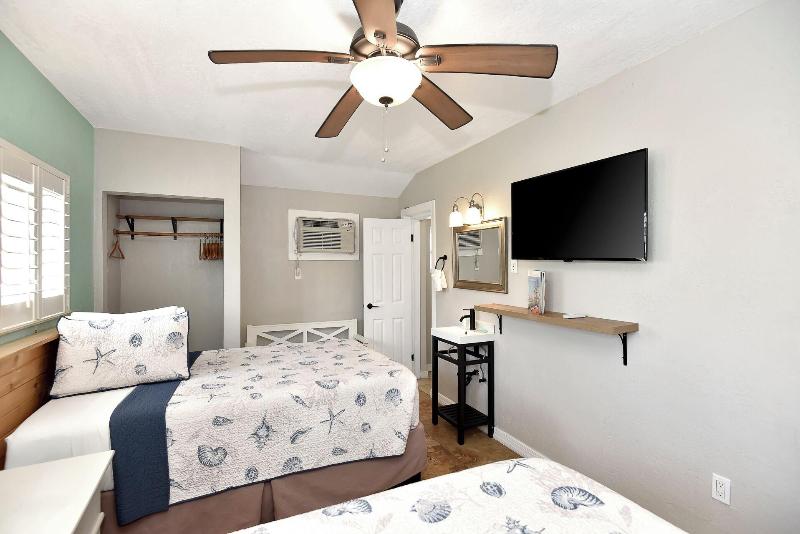 Daytona Shoreline All-Suites Inn — photo 75