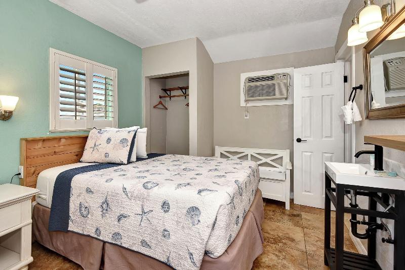 Daytona Shoreline All-Suites Inn — photo 80