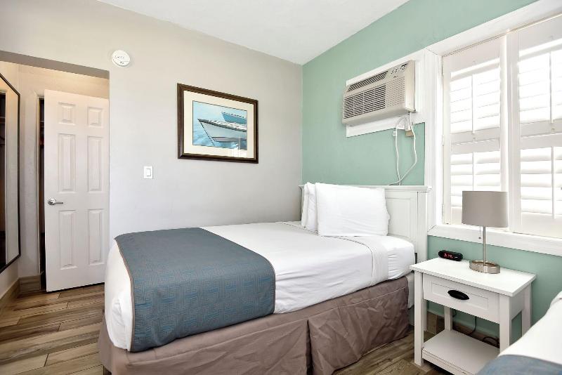 Daytona Shoreline All-Suites Inn — photo 45