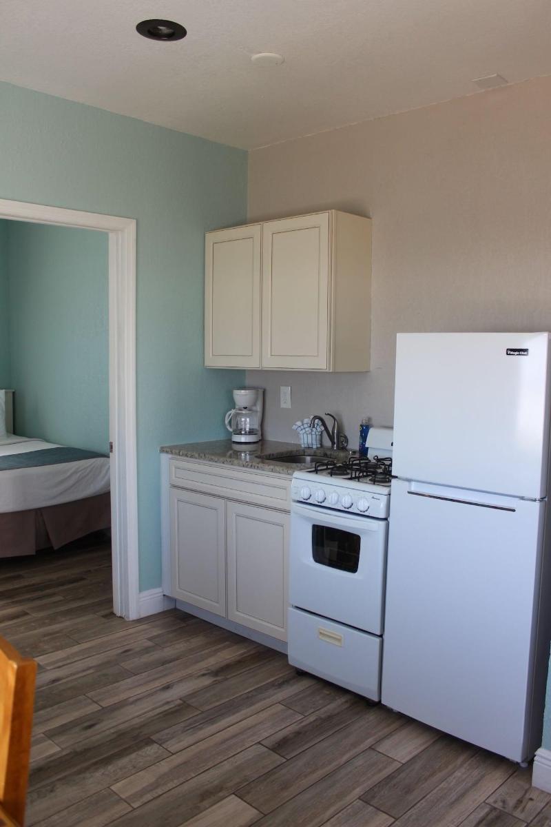 Daytona Shoreline All-Suites Inn — photo 22