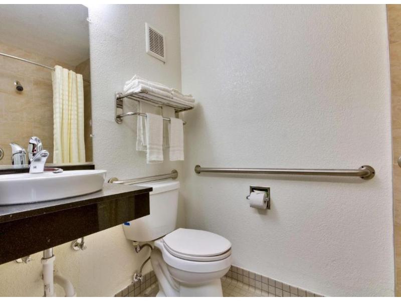 Studio 6-Dallas, TX - Garland - Northeast GA image