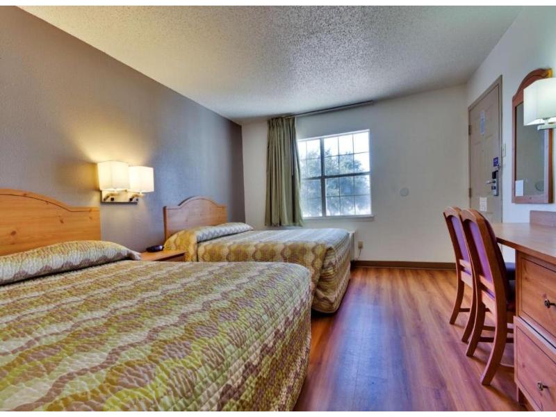 Studio 6-Dallas, TX - Garland - Northeast GA image