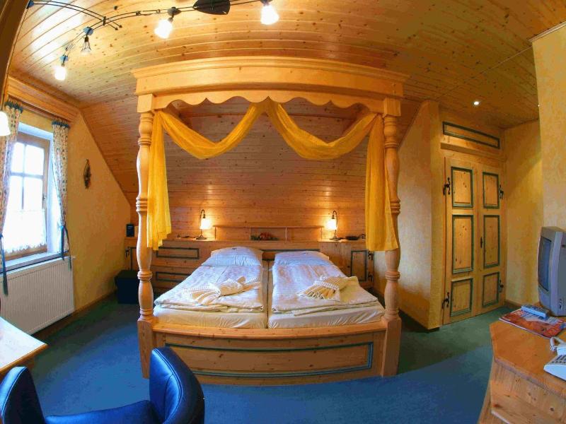 Naturhotel Gasthof Bärenfels image