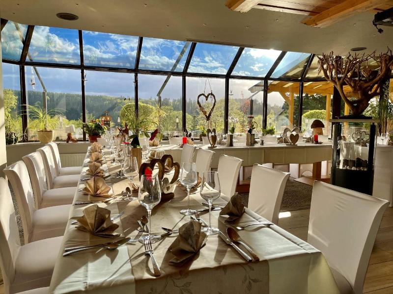 Naturhotel Gasthof Bärenfels image