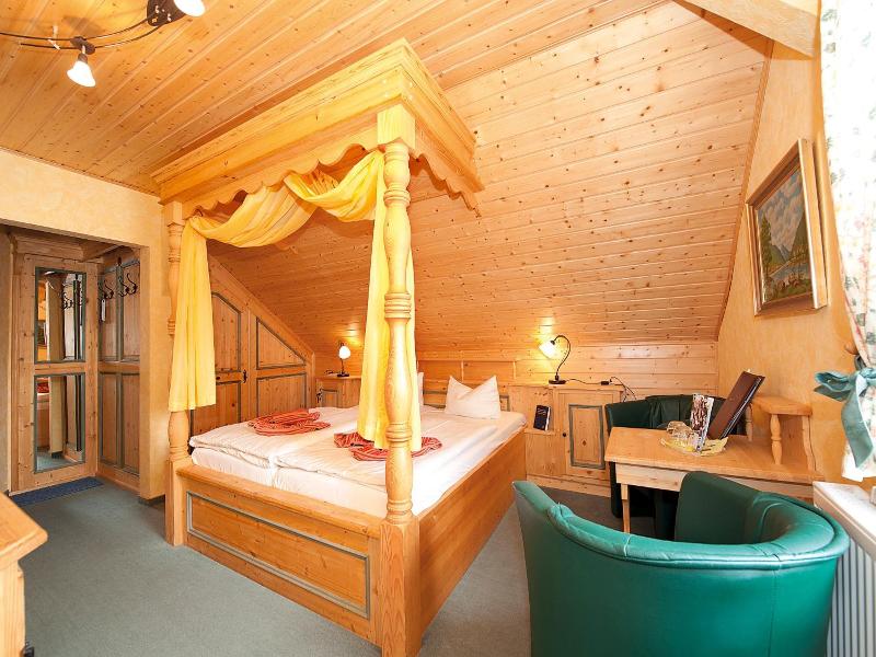 Naturhotel Gasthof Bärenfels image