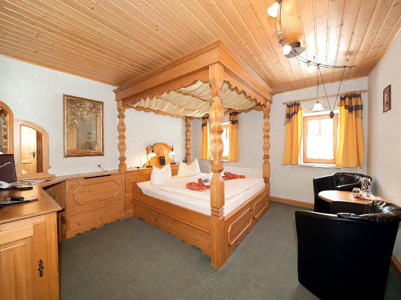 Naturhotel Gasthof Bärenfels image