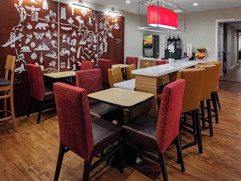 Towneplace Suites Dallas Plano image