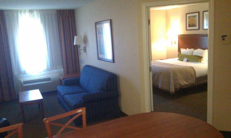 Candlewood Suites Fredericksburg image
