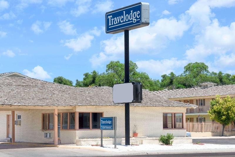 Travelodge by Wyndham Dodge City — photo 4