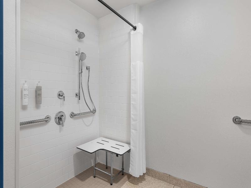 Spark by Hilton Fredericksburg Southpoint image