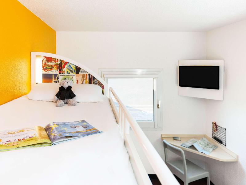 HotelF1 Dijon Nord image