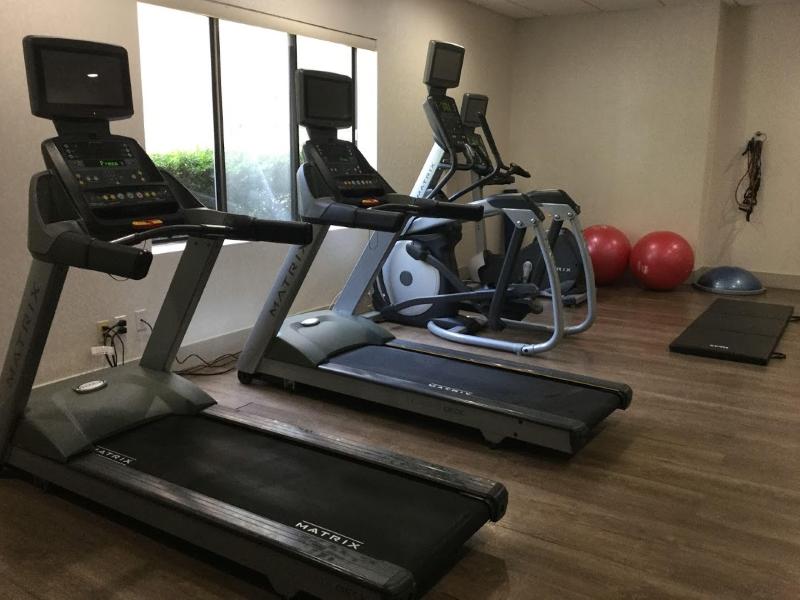 Holiday Inn Express Easton image