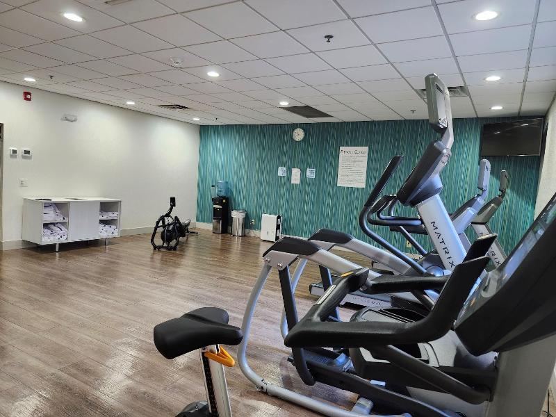 Holiday Inn Express Easton image