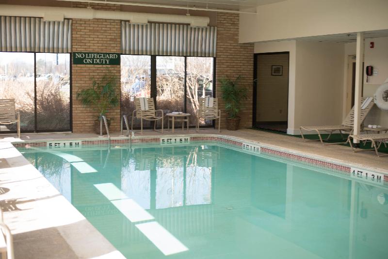 Holiday Inn Express Easton image