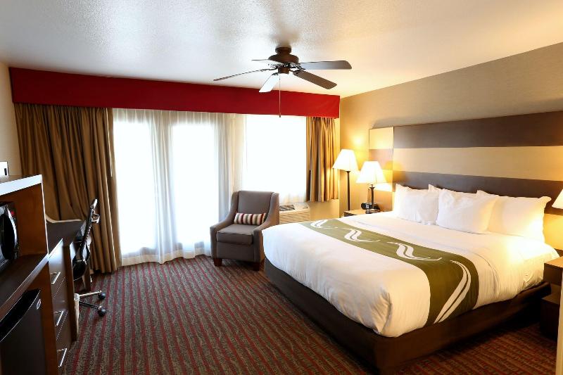 Quality Inn near Rocky Mountain National Park image