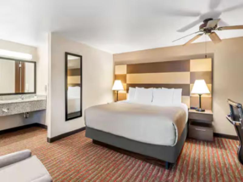 Quality Inn near Rocky Mountain National Park image
