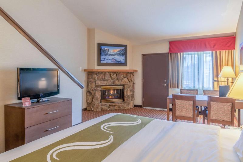 Quality Inn near Rocky Mountain National Park image