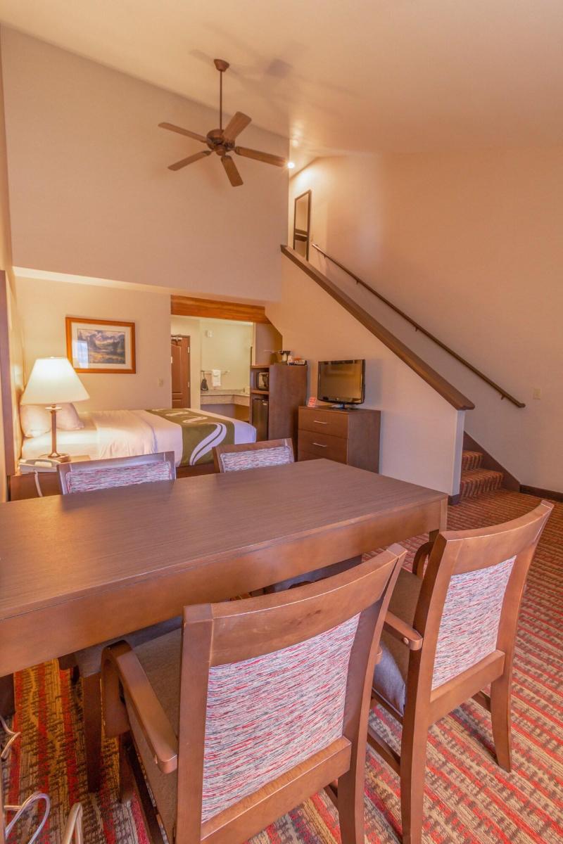 Quality Inn near Rocky Mountain National Park image