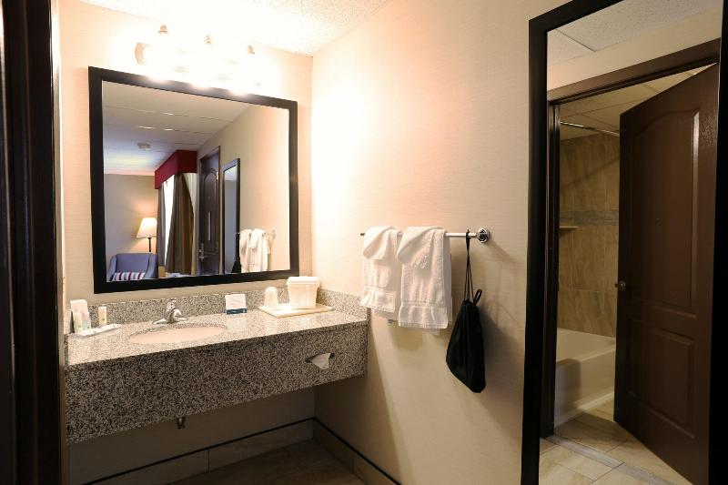 Quality Inn near Rocky Mountain National Park image