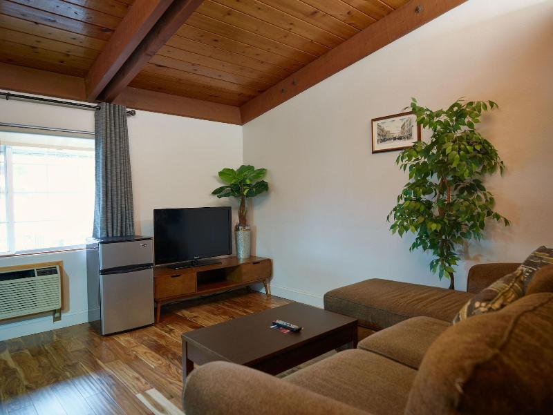 Timbers Motel image