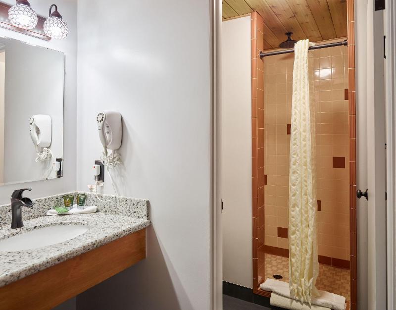 Timbers Motel image