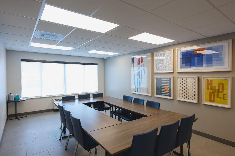 Holiday Inn Express & Suites Marquette image