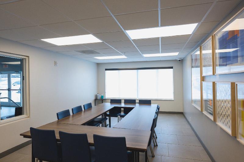 Holiday Inn Express & Suites Marquette image