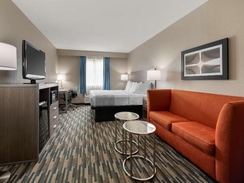 Best Western Edinburgh/Columbus image