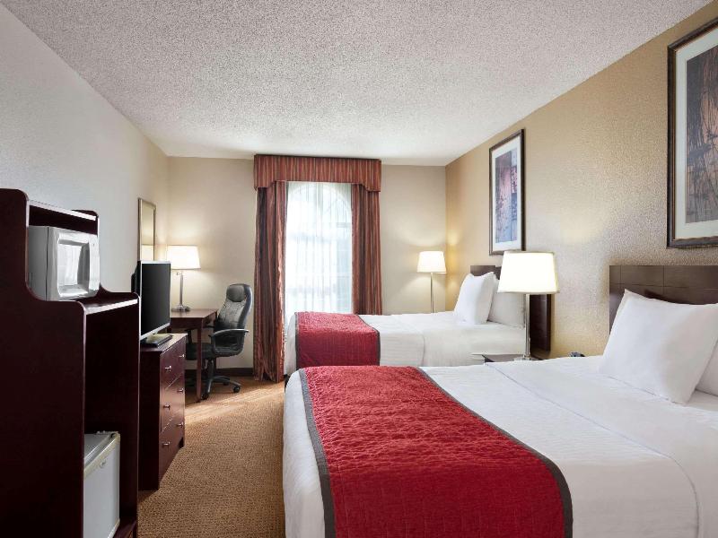 Ramada by Wyndham Elizabethtown image
