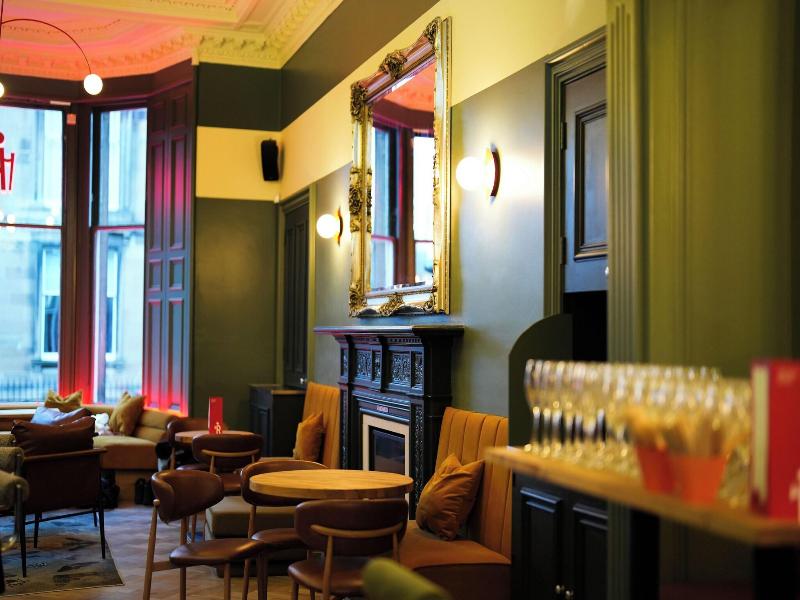 Revolver Edinburgh image