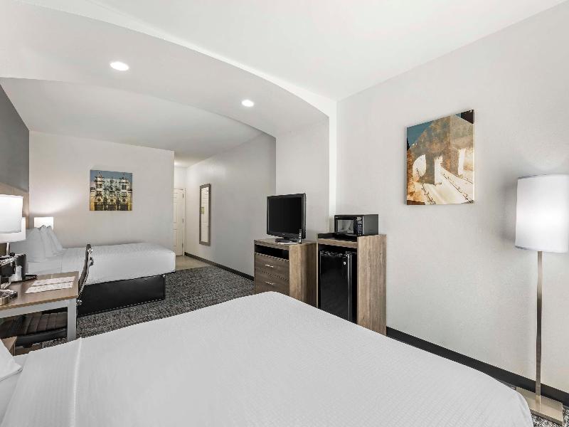 Best Western Plus MidAmerica Hotel image