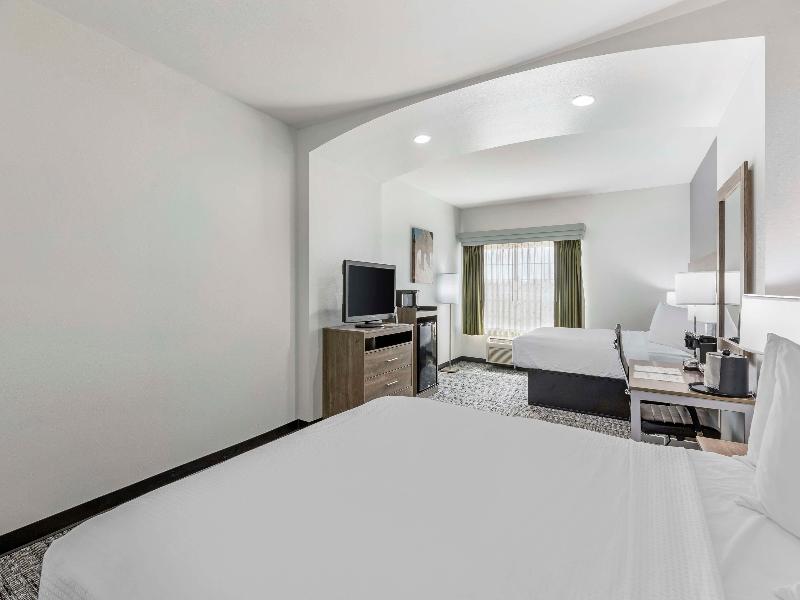 Best Western Plus MidAmerica Hotel image